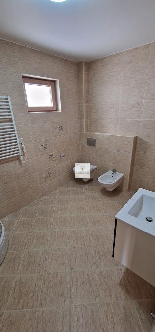 Premium One-Bedroom Apartment with Pool, Bečići