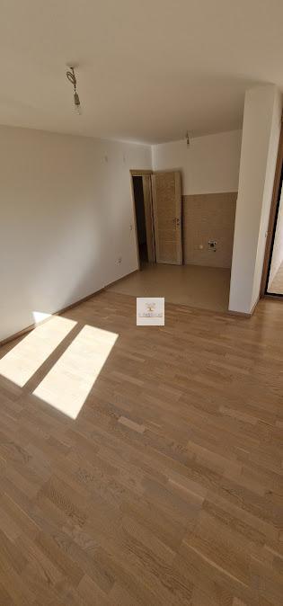 Premium One-Bedroom Apartment with Pool, Bečići