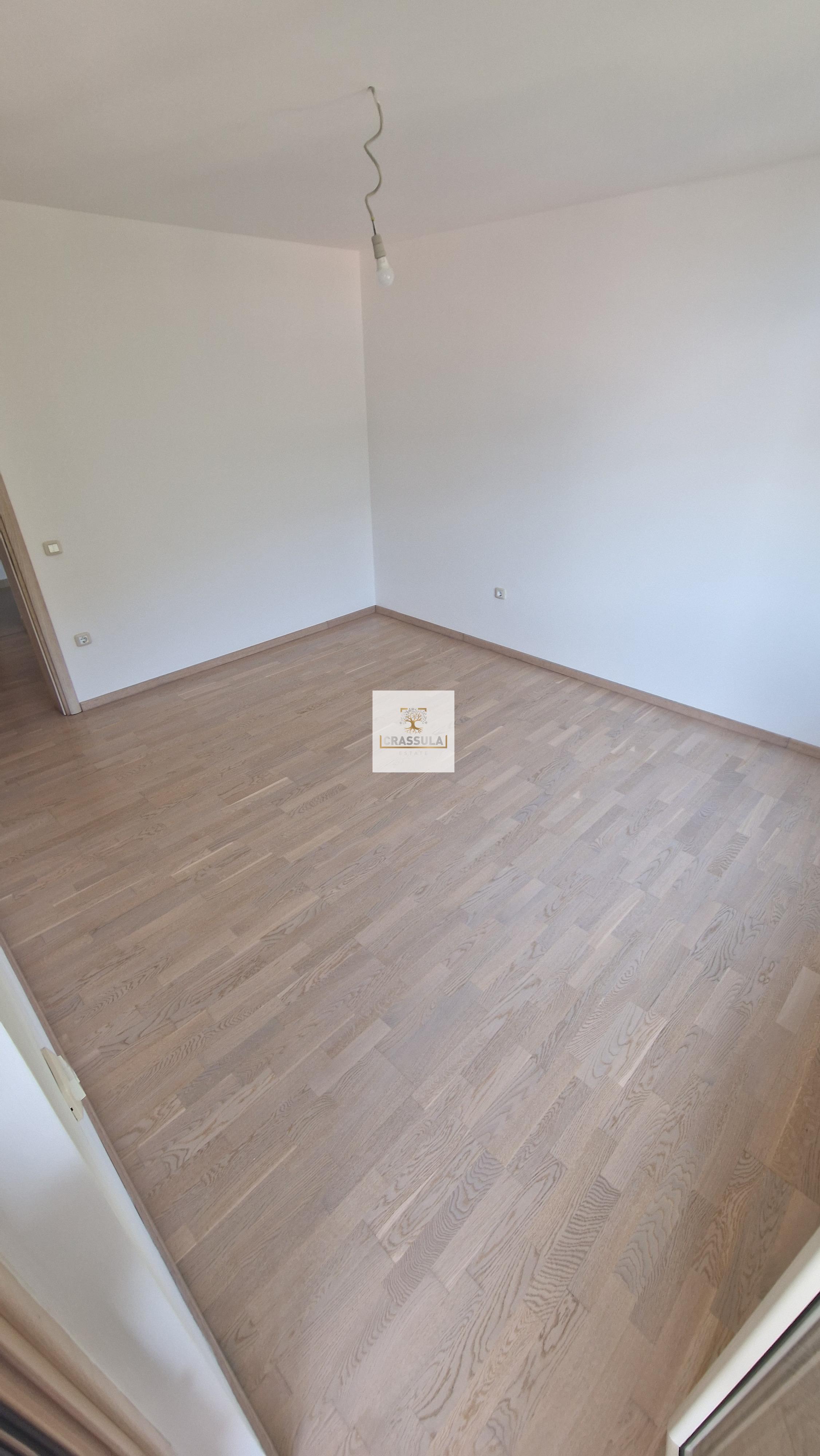 Premium One-Bedroom Apartment with Pool, Bečići