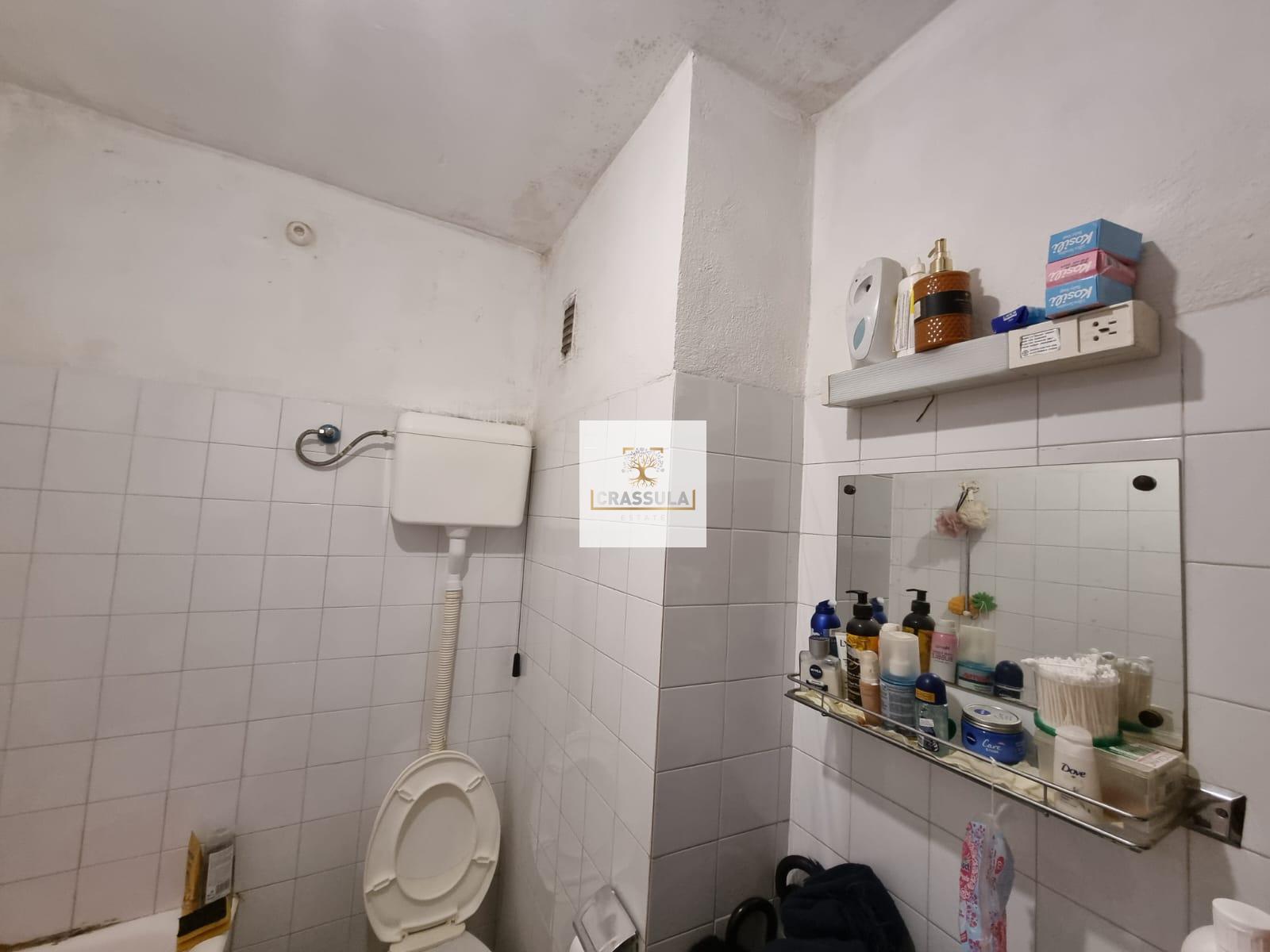 Studio apartment for sale in the Sveta Vrača neighborhood, Kotor!