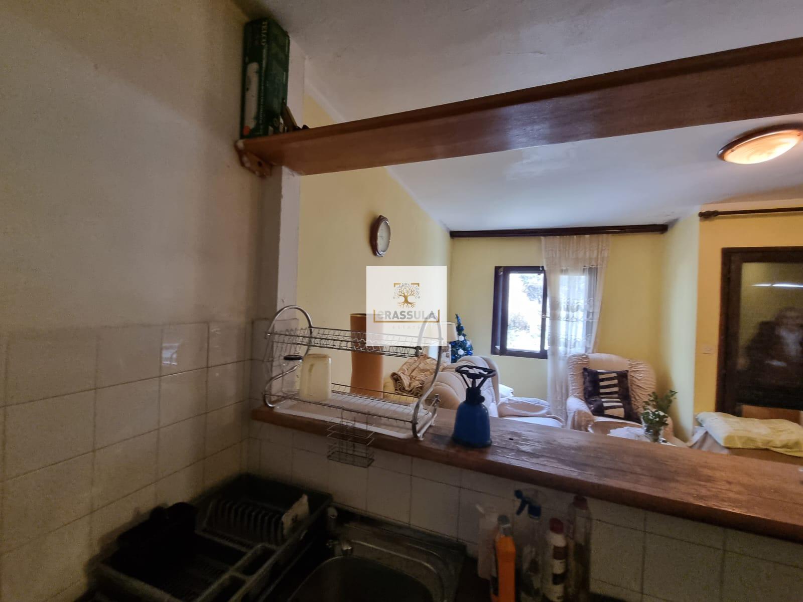 Studio apartment for sale in the Sveta Vrača neighborhood, Kotor!