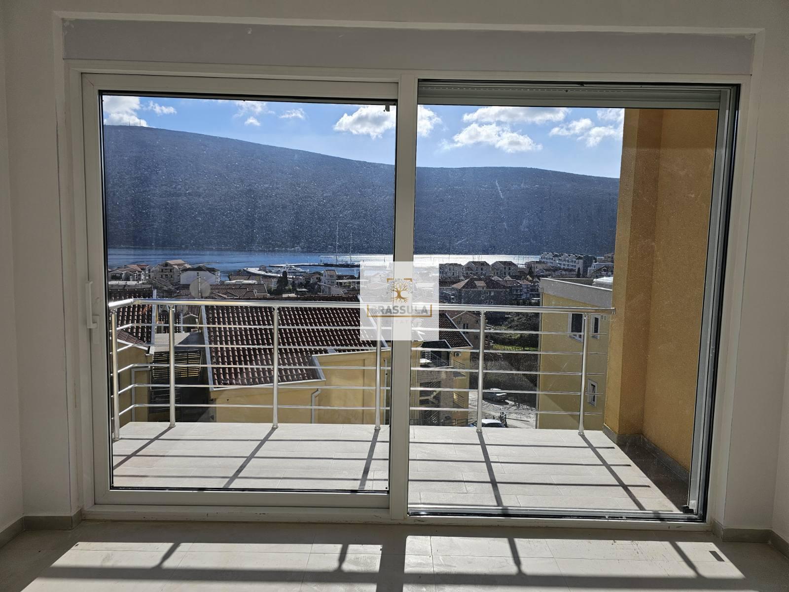 Newly built two-bedroom apartment in Herceg Novi, Đenovići