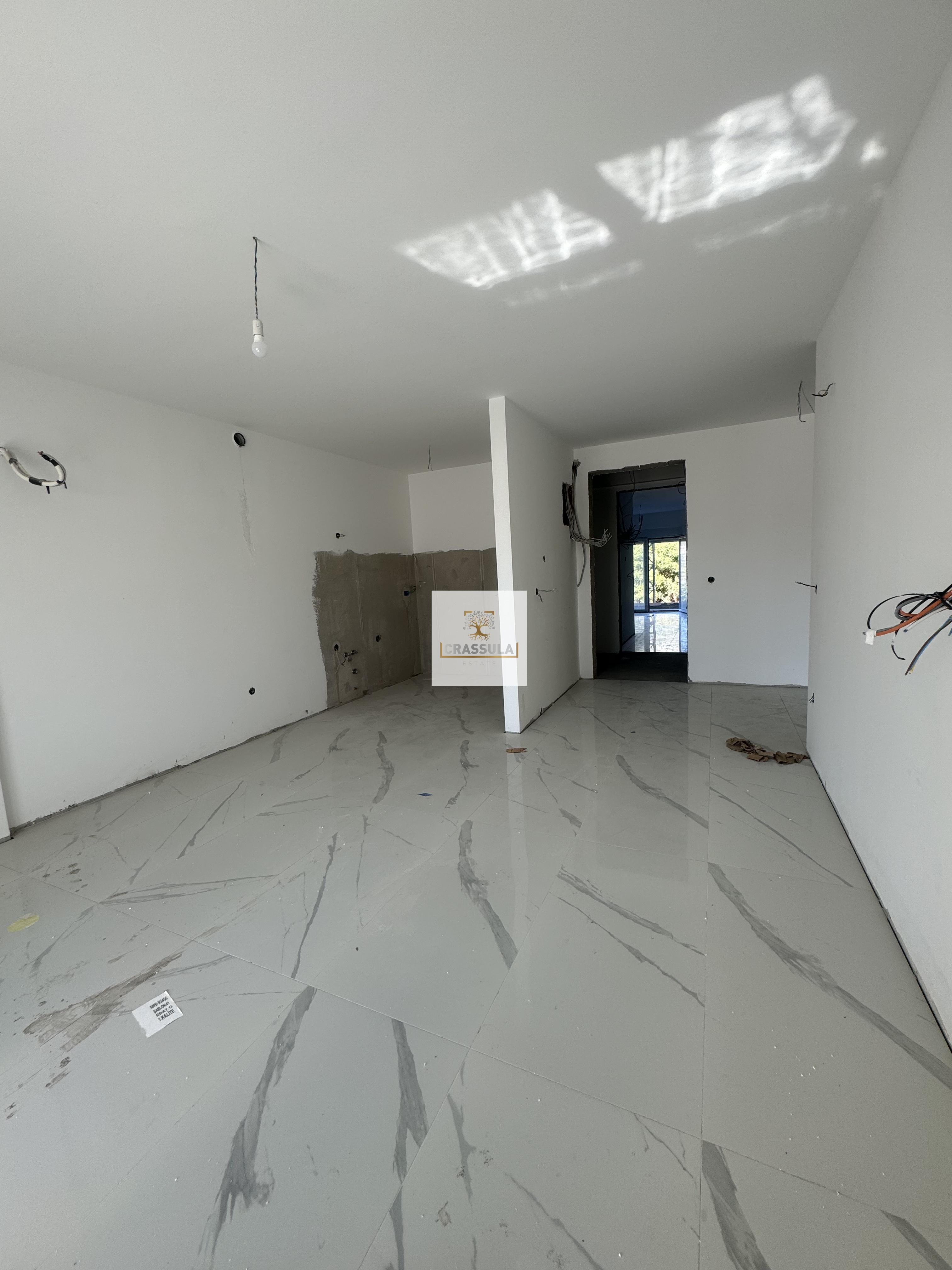 Newly built one-bedroom apartment with a terrace in Bar