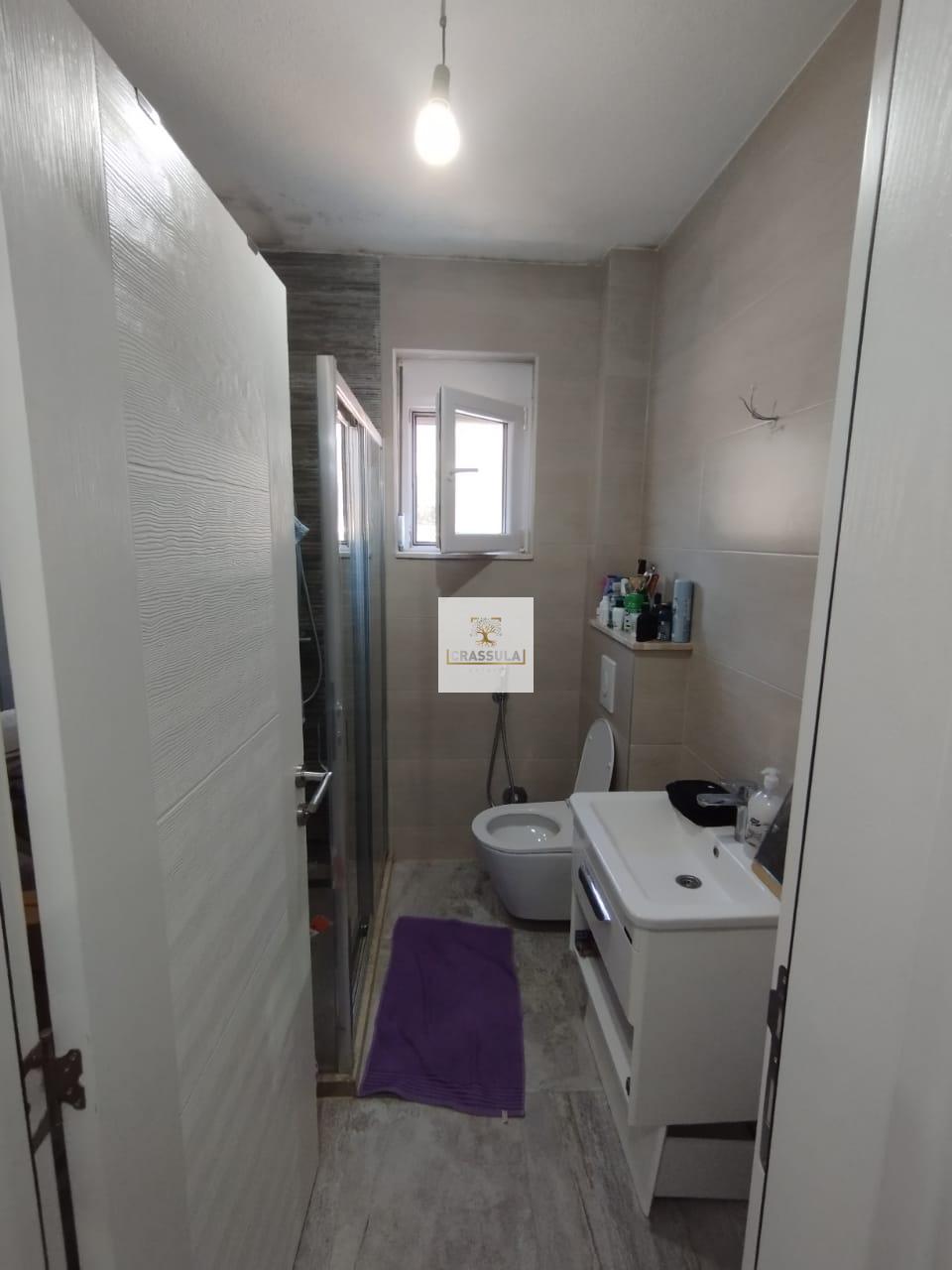 Two-bedroom apartment with a spacious terrace in Dobre Vode, Bar